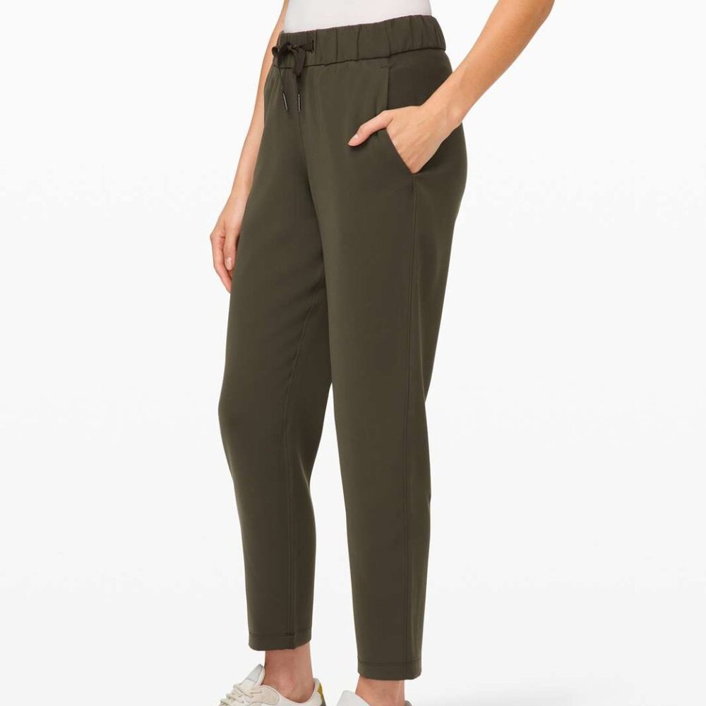 Lululemon On The Fly Joggers